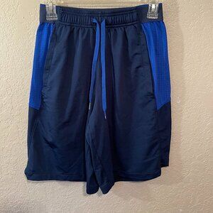 NWOT Men's Under Armour Workout Shorts